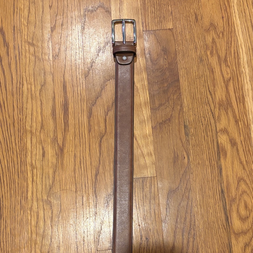 Dockers Tan Leather Belt with Silver Buckle